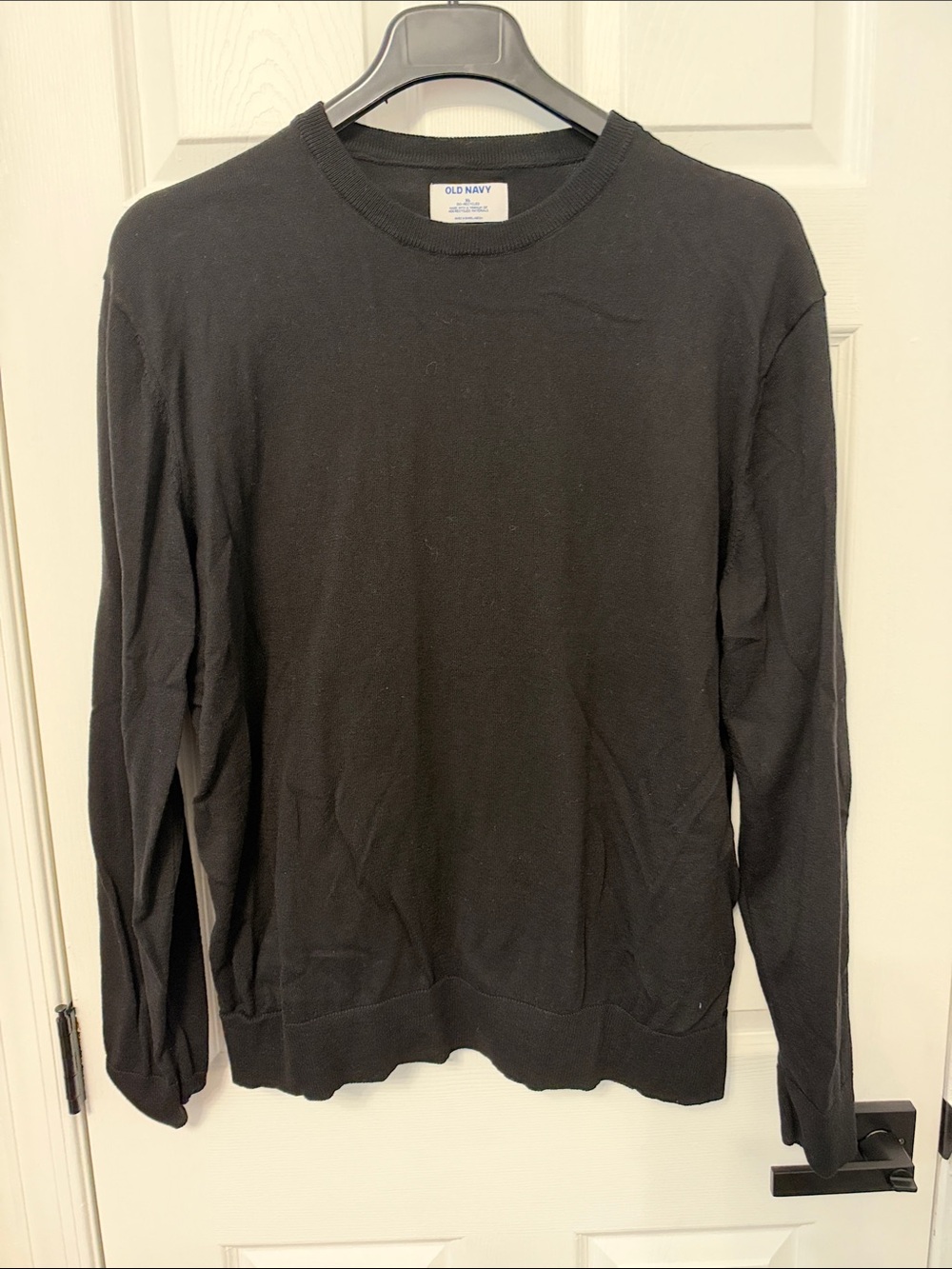 Old Navy Men’s Black Crewneck Pullover Sweater